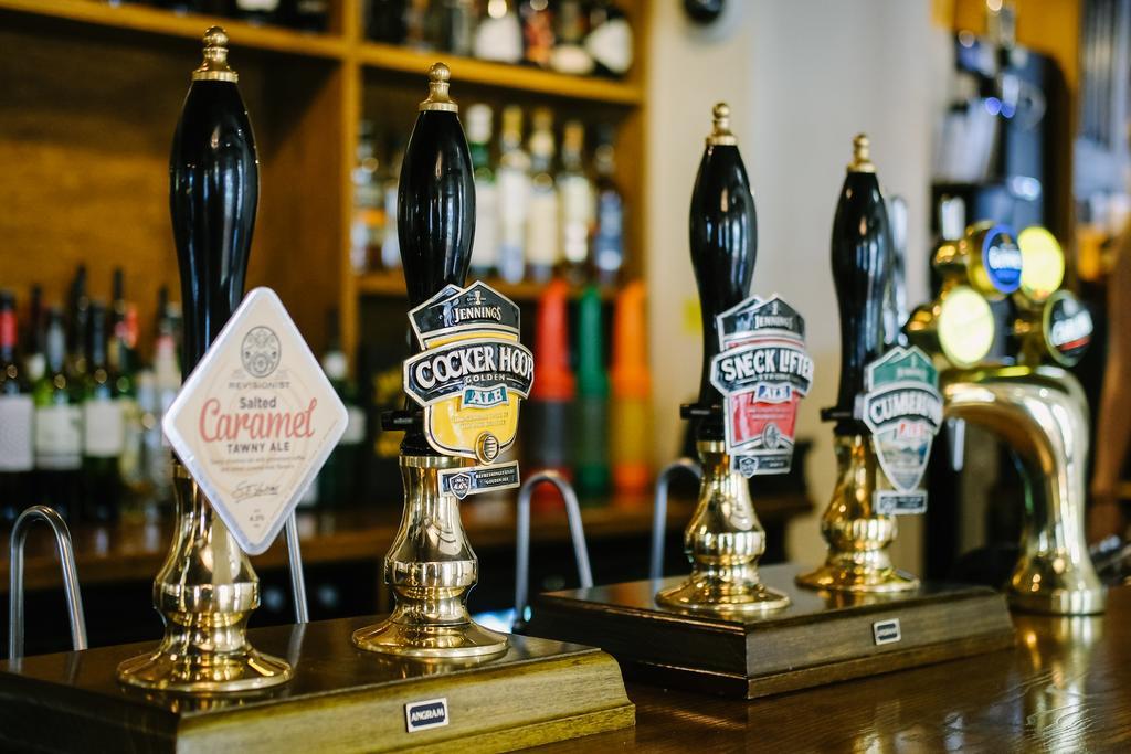 Sun Inn Pooley Bridge Buitenkant foto